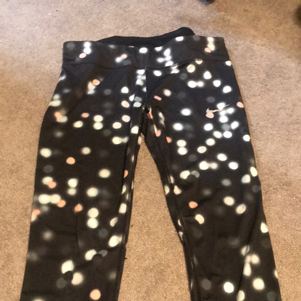 Nike, polka dot leggings.